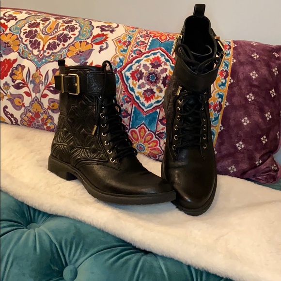 Vince Camuto Toralina Boot In Black 